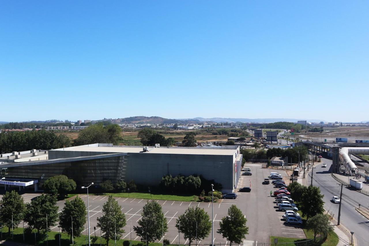 Wyndham Concepcion Pettra Hotel Exterior photo Aerial view of the campus