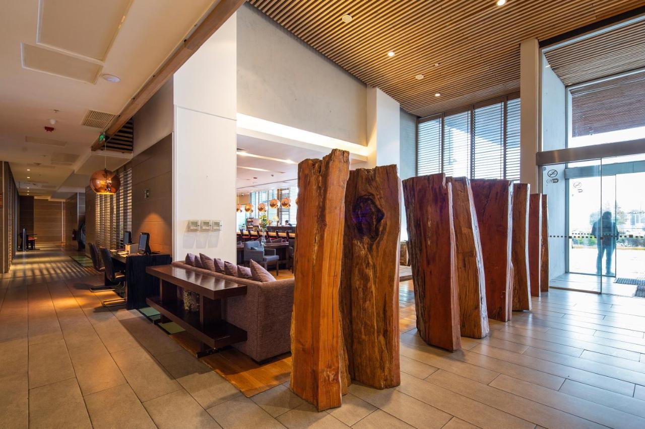 Wyndham Concepcion Pettra Hotel Exterior photo The lobby of the hotel